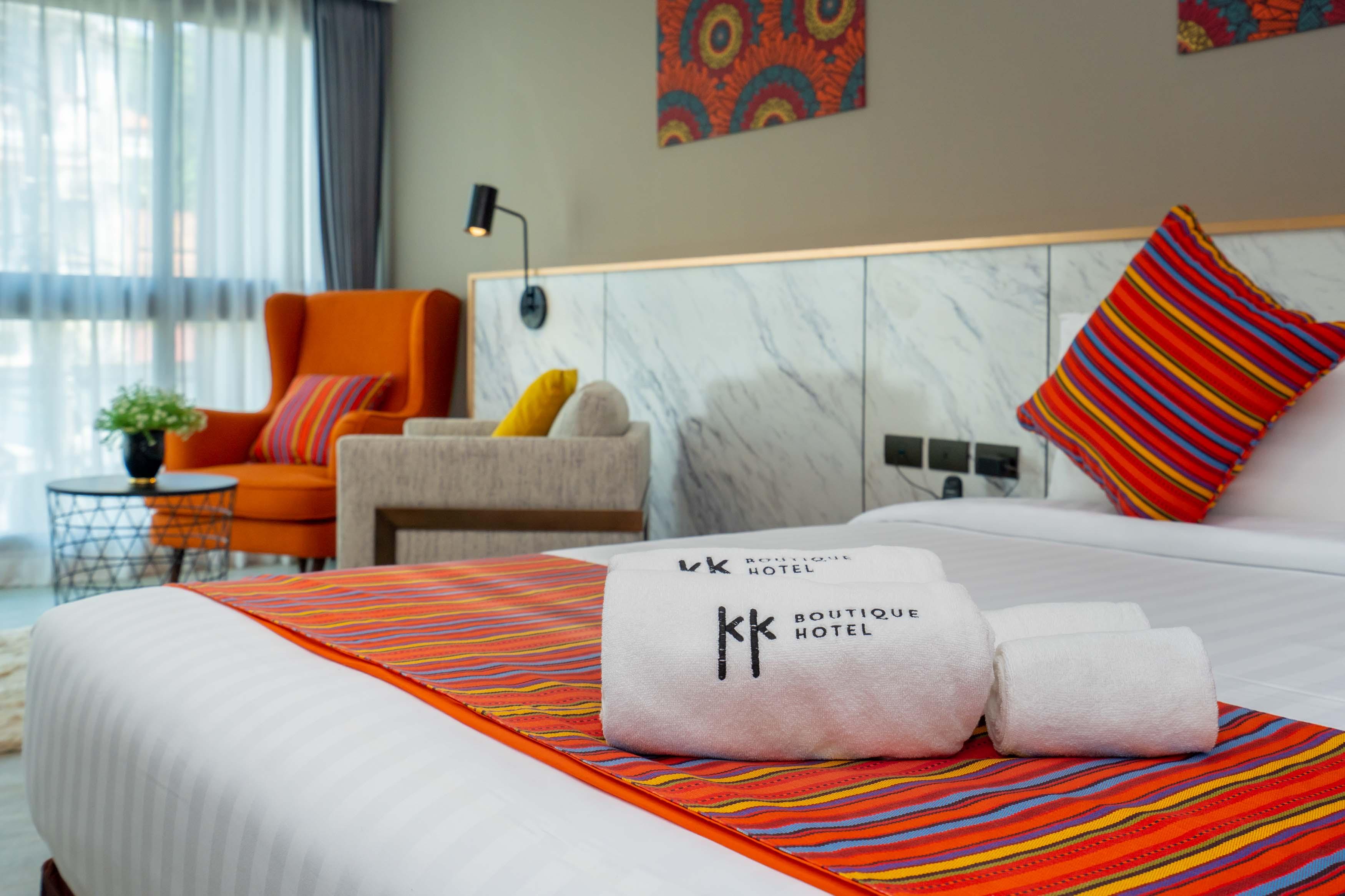 Kk Karon Kata Boutique Hotel Dış mekan fotoğraf